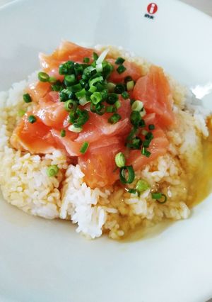 コストコサーモンでサーモン丼-レシピのメイン写真