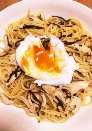 トロッと卵のささみと塩昆布パスタ-レシピのメイン写真