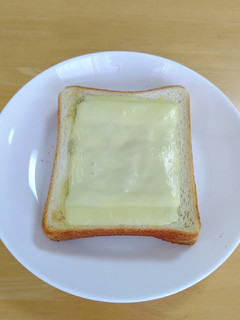 かくれんぼトースト?!-レシピのメイン写真
