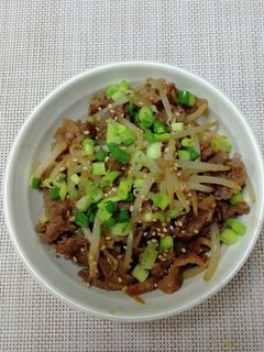 牛肉もやしの焼き肉丼-レシピのメイン写真