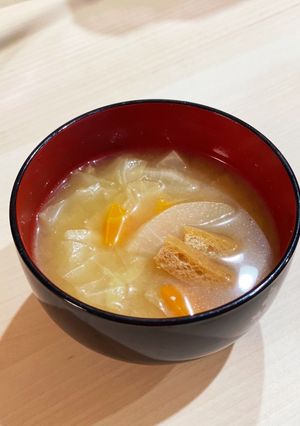 味噌汁(大根、人参、キャベツ)-レシピのメイン写真