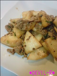 激うま!カブと豚肉のにんにく炒め-レシピのメイン写真