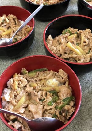 青椒肉絲丼-レシピのメイン写真
