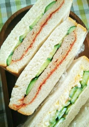 ボリューム満点！ハンバーグサンド-レシピのメイン写真
