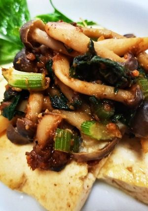 蒸しナス・豆腐ソテーの味噌味茸のせ-レシピのメイン写真