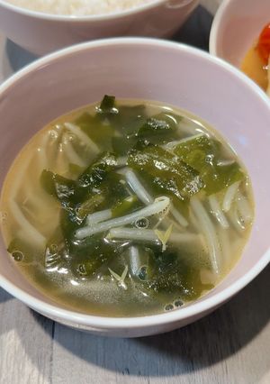 🌱もやしとわかめのスープ-レシピのメイン写真