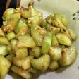 父島産十角(とかど)へちまの味噌炒め
