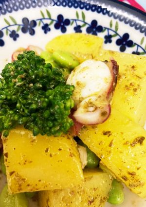 タコとブロッコリーサラダ(塩分0.18)-レシピのメイン写真