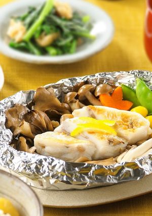 まいたけ入りかまぼこを使ったホイル焼き-レシピのメイン写真