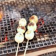 粗挽き胡椒でピリッと炙りうずら串