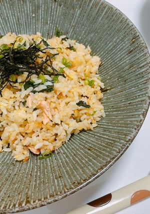 しゃけとほうれんそうのチャーハン-レシピのメイン写真