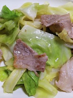 キャベツと豚バラ肉の塩レモン炒め-レシピのメイン写真