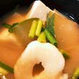 我が家の味噌汁(旬のウリ)