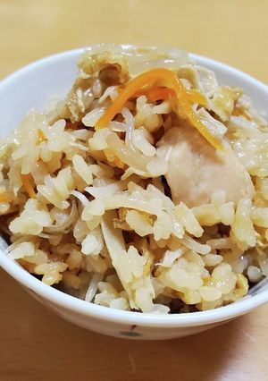 鶏肉と野菜の炊き込みご飯-レシピのメイン写真