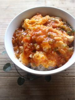 mふわとろ卵のチリソース丼-レシピのメイン写真