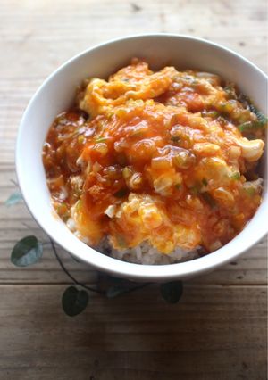mふわとろ卵のチリソース丼-レシピのメイン写真