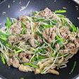 豚肉とニラともやしとピーマンの炒めもの