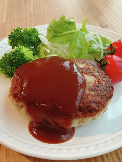 簡単☆ジューシーな豆腐ハンバーグ-レシピのメイン写真