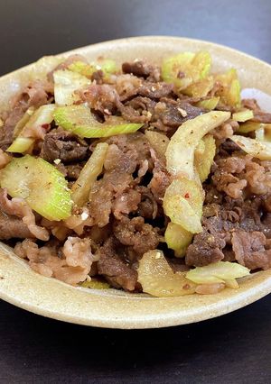 セロリと牛肉の中華炒め！-レシピのメイン写真