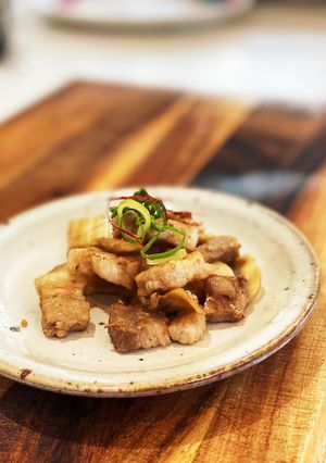 豚ねぎま串ばらして。舞茸とバター醤油炒め-レシピのメイン写真