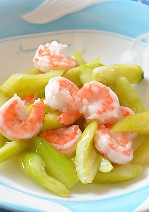 花椒が香る海老ときゅうりの香味油炒め♪-レシピのメイン写真