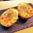 やみつき!流行りの月見アボカドチーズ焼き