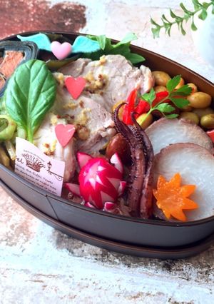 長月13 塩豚と里芋煮 女子高生 秋弁当-レシピのメイン写真