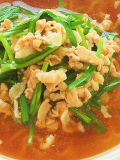〖 豚こま肉と青ニラのあんかけラーメン〗-レシピのメイン写真