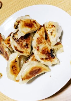 皮から作る！野菜&ニンニクたっぷり餃子-レシピのメイン写真