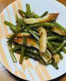 サツマイモの茎で作る醤油炒め