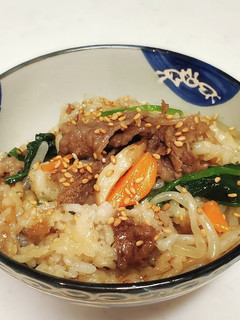 焼肉のタレでビビンバ風炊き込みご飯-レシピのメイン写真