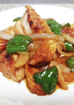 超簡単！鶏もも肉とピーマンのカレー炒め！-レシピのメイン写真