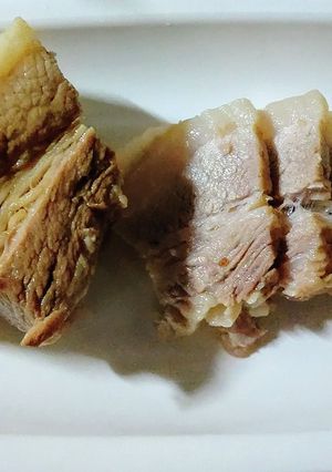 ラーメンスープ(液体)で煮チャーシュー♡-レシピのメイン写真