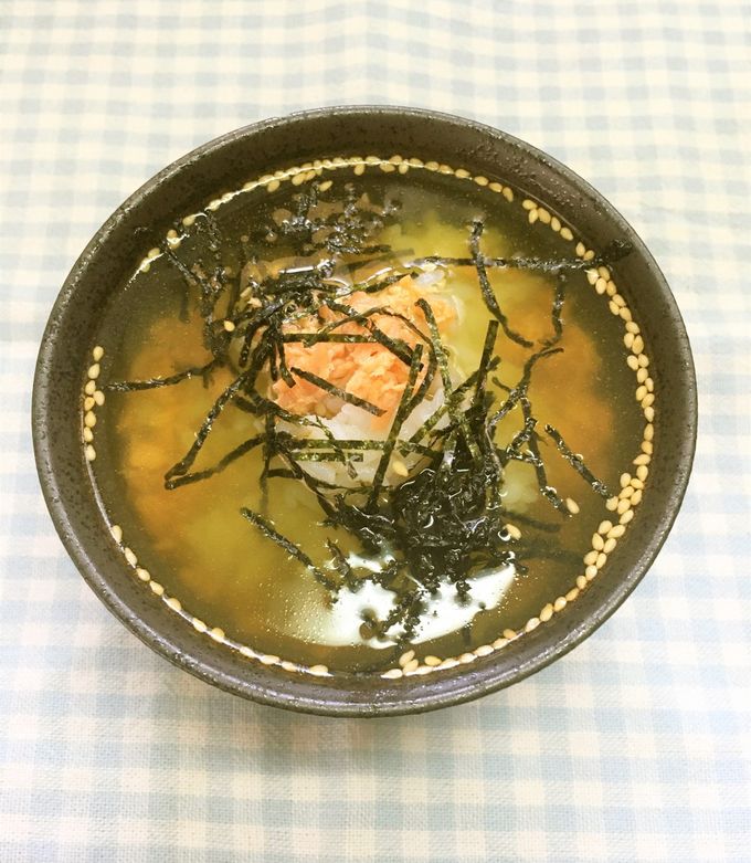 鮭フレークde簡単お茶漬け by 沖縄市役所市民健康課 【クックパッド