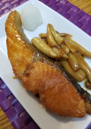 ご飯がすすむ♪鮭の照り焼き-レシピのメイン写真