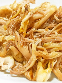 ネズミノテ(ホウキタケ)のバター醤油炒め-レシピのメイン写真