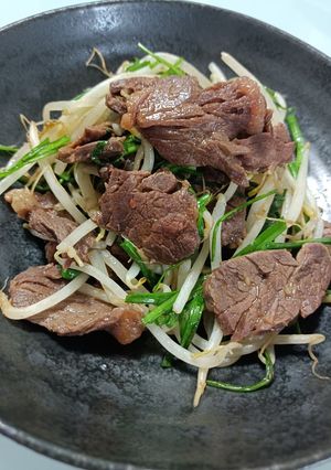 味つけ牛肉のニラ炒め-レシピのメイン写真