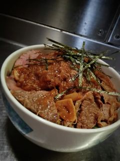 自家製シャリアピンソースのステーキ丼!-レシピのメイン写真