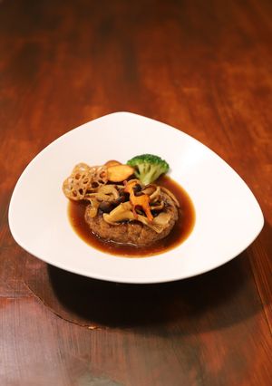 和風煮込み鹿バーグ-レシピのメイン写真