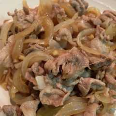 รูปของ しょうが焼き　簡単　玉ねぎ　豚肉