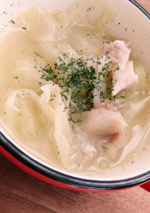 エリンギキャベツチーズのコンソメスープ-レシピのメイン写真