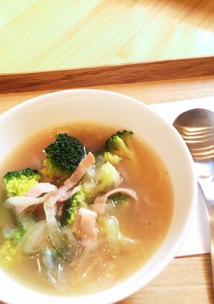 ブロッコリーのしょうゆ味スープ-レシピのメイン写真