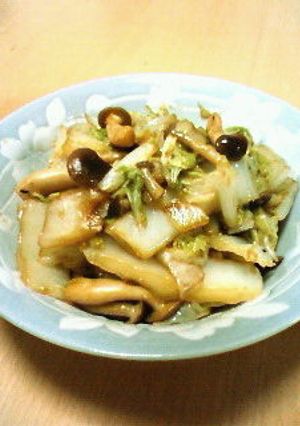 簡単☆白菜としめじの生姜醤油炒め-レシピのメイン写真