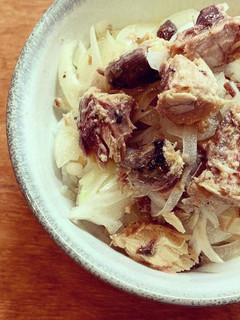 玉葱スライスたっぷりと鯖のごはん-レシピのメイン写真