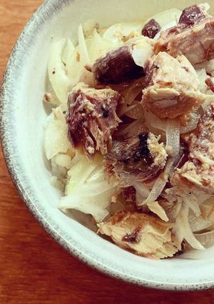 玉葱スライスたっぷりと鯖のごはん-レシピのメイン写真