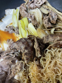 冷蔵庫の残り野菜で作るすき焼き風ナベ-レシピのメイン写真