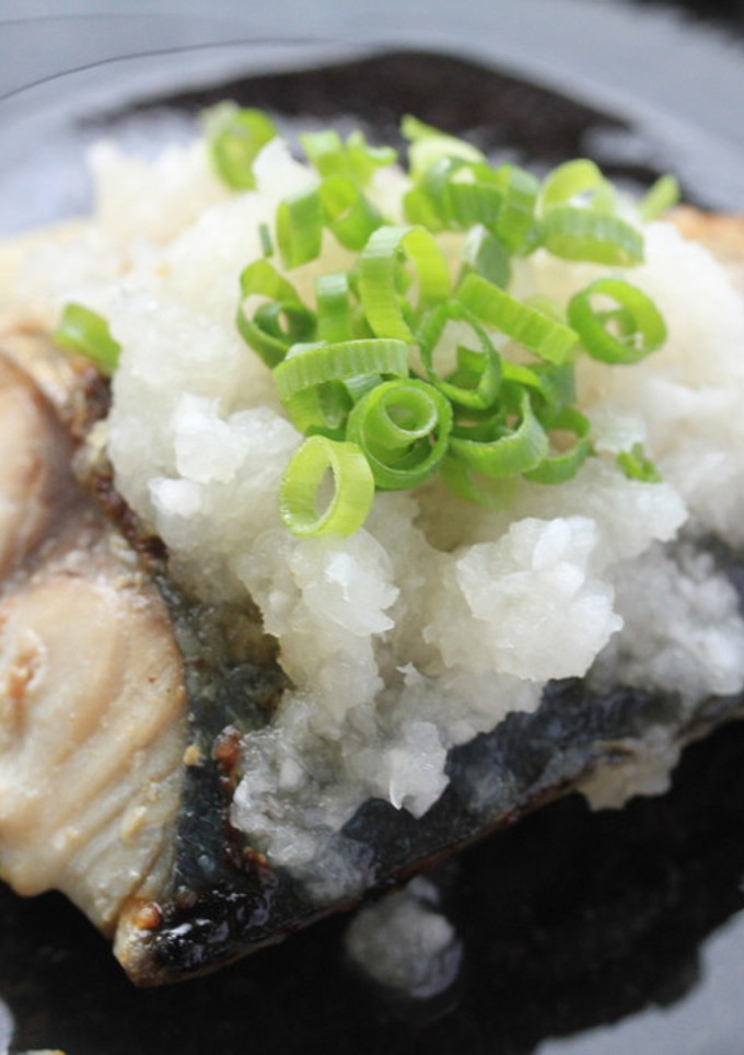お酢でさっぱり！焼き魚のおろしソースかけ-レシピのメイン写真