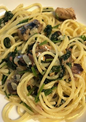 Cava缶で作るサバとほうれん草のパスタ-レシピのメイン写真