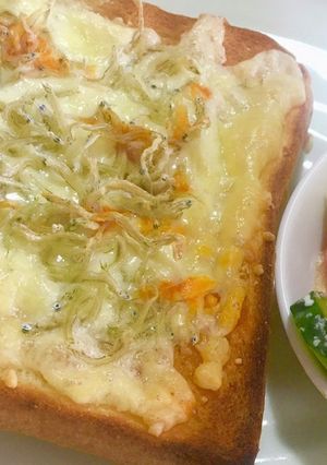 ちりめんじゃこチーズトースト 朝ごはん-レシピのメイン写真