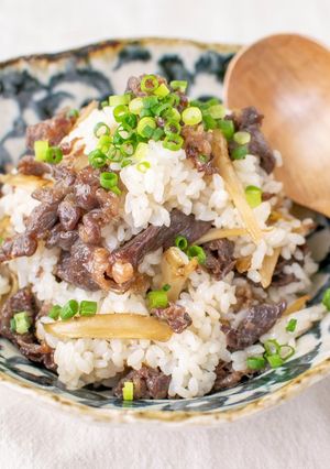 焦がしごぼうと塩こうじ牛しぐれご飯☀-レシピのメイン写真